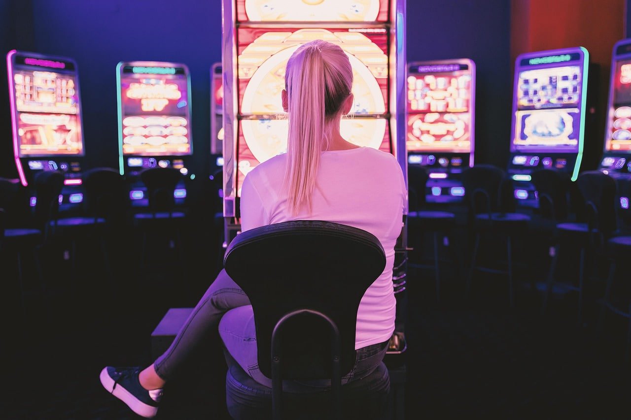 jili 20 Philippines gaming platform hero banner showing casino and sports options